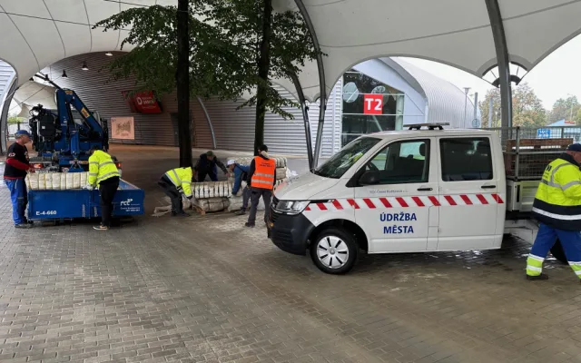 Lidé z FCC pomáhali bojovat s velkou vodou v Českých Budějovicích