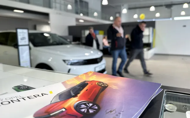 HS Auto otevřelo jedinou prodejnu Opel v Jihočeském kraji. Nabízí nejnovější modely všech kategorií, moderní design a přívětivý přístup
