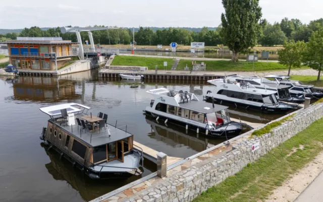 Zájem o plavbu na Budějovicku opět roste. Komorami na Vltavě proplulo více lodí než v loňském roce