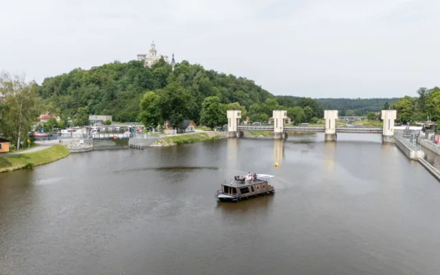 Zájem o plavbu na Budějovicku opět roste. Komorami na Vltavě proplulo více lodí než v loňském roce