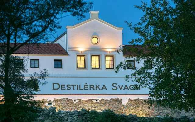 Z vesnice u Českého Krumlova do světa s Old Well whisky