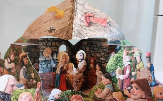 Prachatické muzeum zve na výstavu betlémů ze sbírky PhDr. Františka Kotěšovce