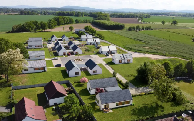Rodinný dům za cenu bytu ve městě. Bydlení v dřevostavbách je finančně dostupné a ekonomické
