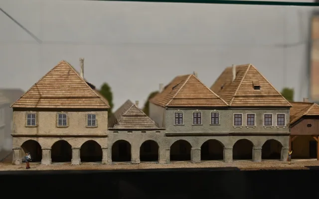 (NE)OBYČEJNÍ: Šumavský historik v Ostravě. Jak Filip Petlička mění muzeum