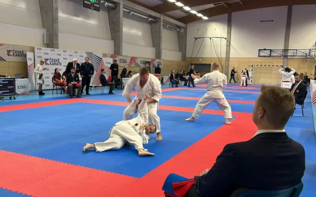 Jihočeští policisté slaví mistrovský titul v karate