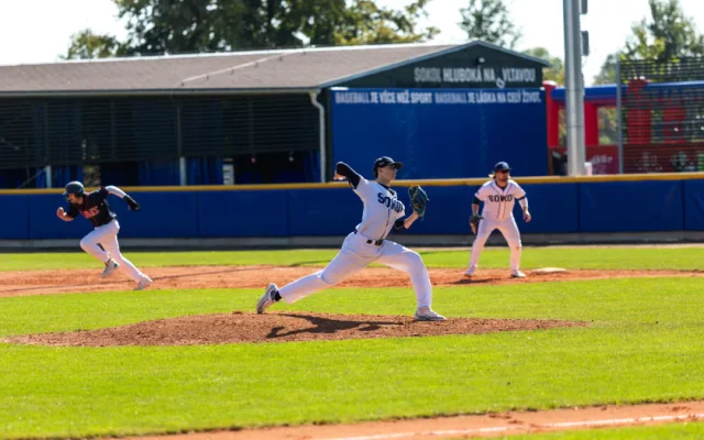 Elitní baseballoví nadhazovači míří pod hlubocký zámek