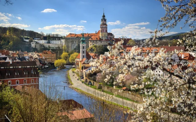 Libor Svacek; box@fotosvacek.cz; Mobile: +420 602428001