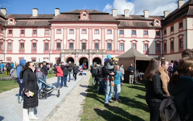 Užijte si Velikonoce v Zoo Hluboká: Den plný zážitků pro celou rodinu