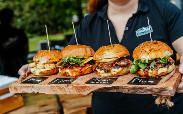 Festival street foodu dorazí do Žižkárny. Nabídne chutě z celého světa