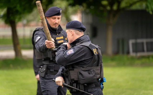 Zájemce o práci u policie čeká příští středu v Lišově nevšední zážitek