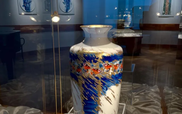 Strakonické muzeum otevírá letní výstavy malby a mozaiky