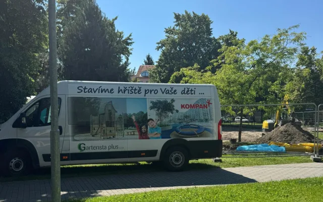 Na Palačáku roste nové dětské a workoutové hřiště. Hotové bude v létě
