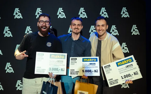 Když Ondra vyhrál, mně už nezbývalo, než obhájit taky. Dva budějčtí baristé jedou na mistrovství světa