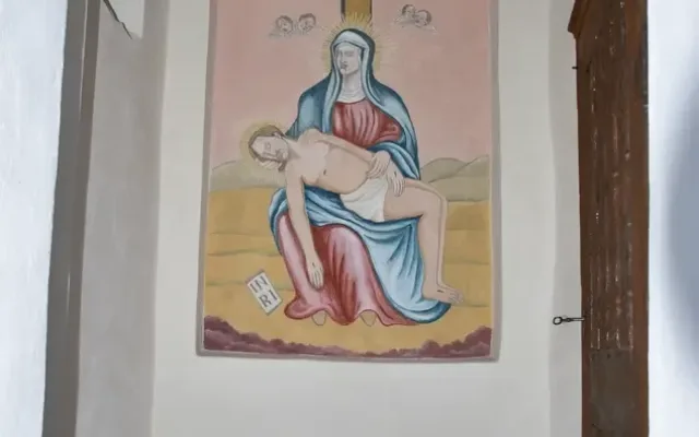 Návesní kaple Panny Marie Bolestné v Novosedlech