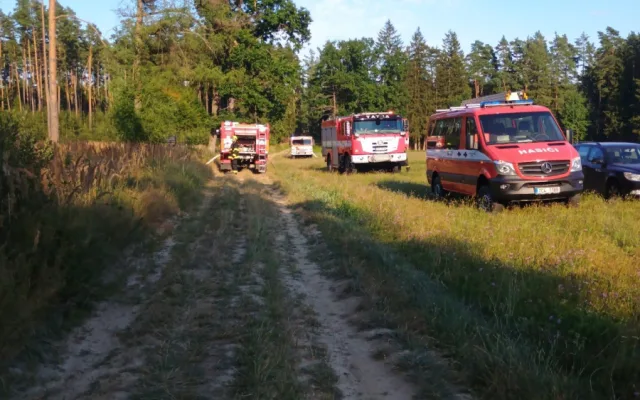U Sepekova shořelo půl hektaru lesa