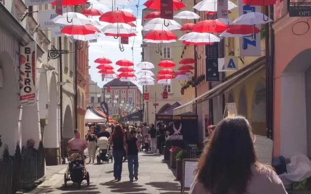 FOTO: Ulice Budějc rozzářily barvy festivalu Město lidem, lidé městu