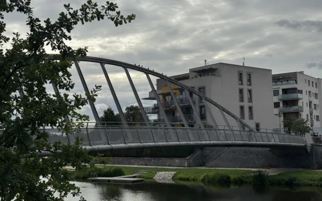 Lávku přes Vltavu čeká kompletní oprava. Na několik týdnů zůstane uzavřená