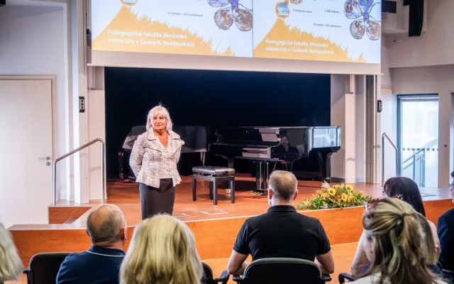 Pedagogická fakulta Jihočeské univerzity zahájí akademický rok v novém