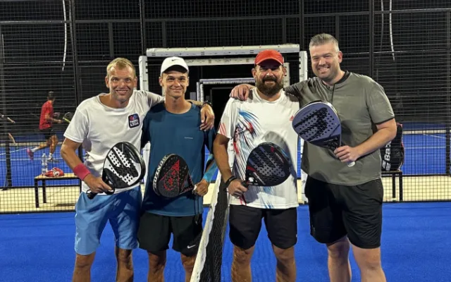 Padel turnaj poprvé na jihu Čech přilákal hráče i skvělou atmosféru