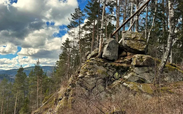 Ohniště byla i na Dračích skalách