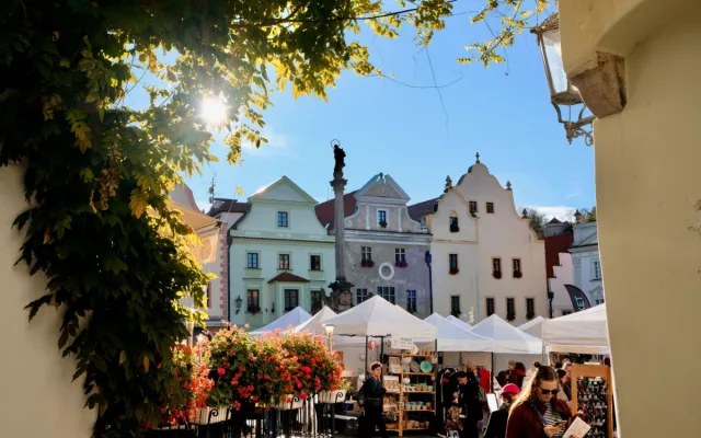 Vánoční MINT Markety - darujte letos pod stromeček dárky od českých tvůrců