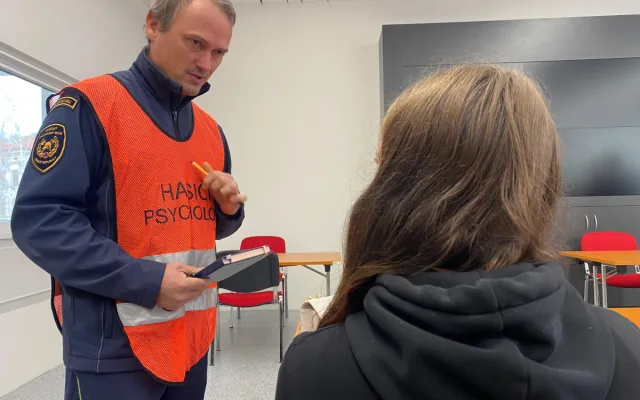 Po srážce vlaků zůstává v nemocnicích devět pacientů
