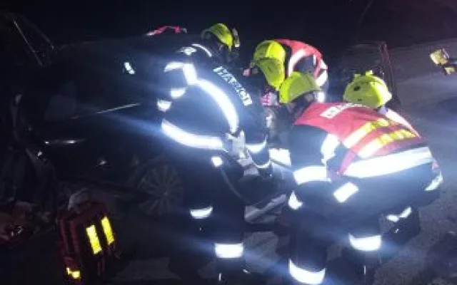 Daněk způsobil hromadnou nehodu u Zvíkova, tři lidé skončili v nemocnici