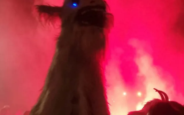 FOTO: Stovky krampusů v Budějcích. Podívejte se, jak vypadal pekelný průvod