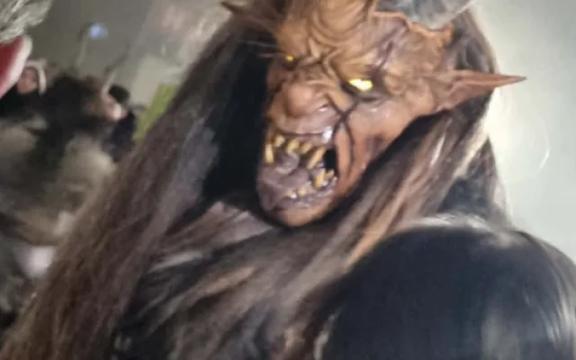 FOTO: Stovky krampusů v Budějcích. Podívejte se, jak vypadal pekelný průvod