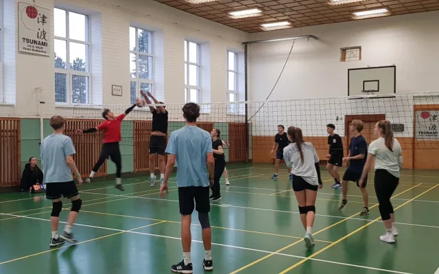 Prosinec se na škole cestovního ruchu nesl ve znamení řady zajímavých akcí