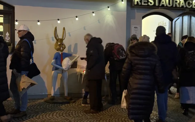 Lidé vzpomínali na Pavla Šindelíře. Zajíc patřil k výrazným postavám Budějc