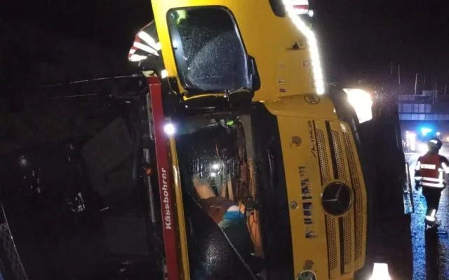 Ledovka jih Čech ochromila jen místy. Nejvážnější nehoda se stala na D3