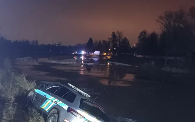 Dvě dívky se topily ve Vltavě v Budějovicích, jedna je v kritickém stavu