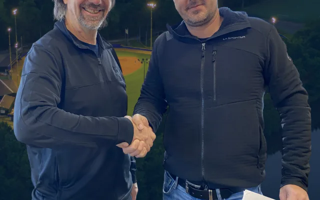 Hluboká posiluje trenérský tým. Do klubu přichází reprezentační trenér Marián Krásny