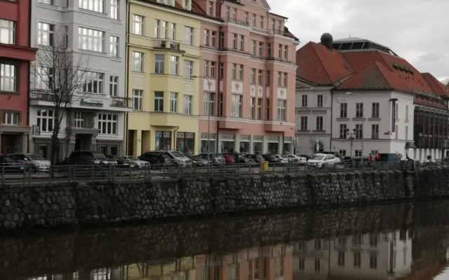 Stromy u Malše padly. Ustupují nové náplavce