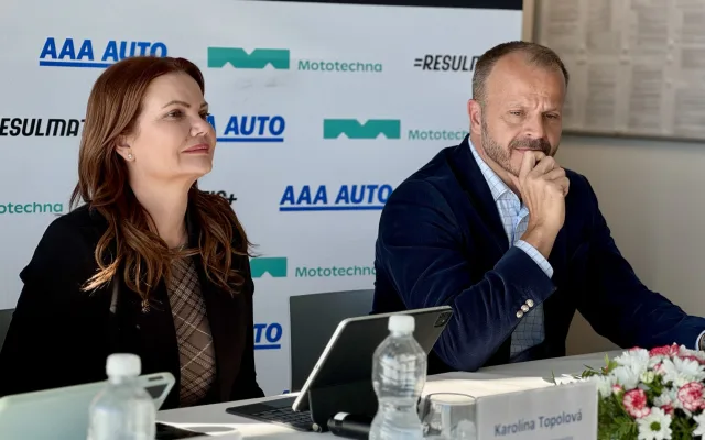 Široká nabídka aut a moderní zázemí. AAA AUTO otevřelo v Budějovicích nové autocentrum