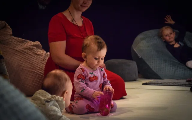 Lázně pro děti i rodinné drama. Jihočeské divadlo chystá pestré jaro plné premiér