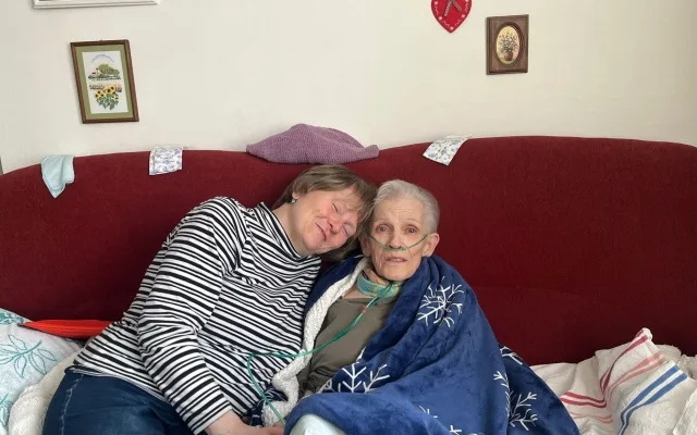 Díky domácímu hospici mohl Jiří odejít doma. Hospic teď žádá veřejnost o pomoc