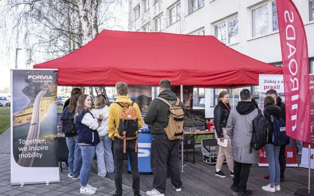 Týden podnikání a Job Days na VŠTE přinesly inspiraci i kontakty