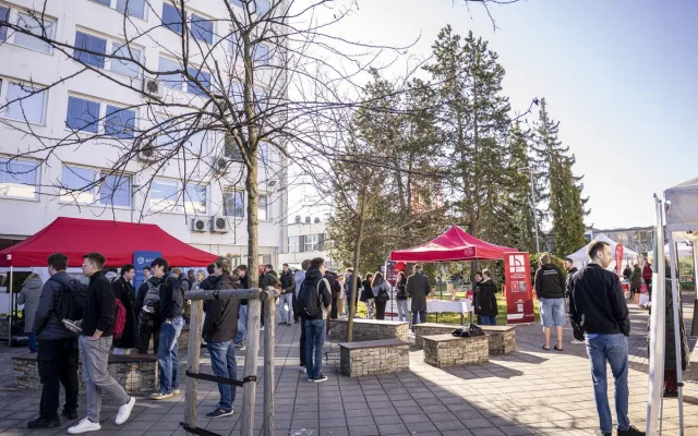 Týden podnikání a Job Days na VŠTE přinesly inspiraci i kontakty