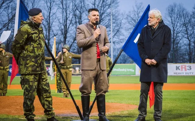 Baseball pod světly na Hluboké. Páteční večer proti Kotlářce nabídne sport i show