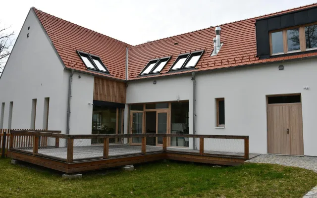U skanzenu Trocnov na Budějovicku vzniklo návštěvnické centrum za 125 milionů