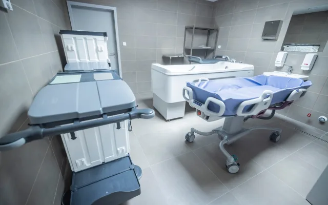 V Jindřichově Hradci se otevřel pavilon paliativní péče za 85,4 milionu korun