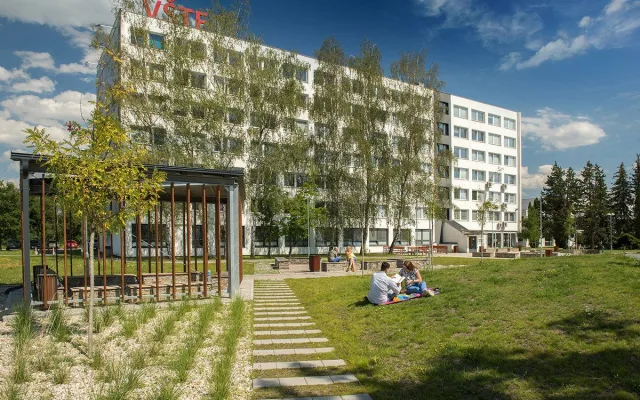 Gymnázium na Okružní otevírá druhé kolo přijímaček. Sází na studium bez kompromisů