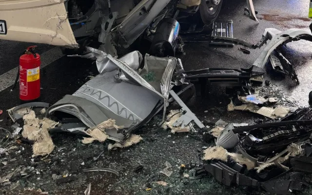 U Boršova se srazil autobus a auto, na místě je více než deset zraněných