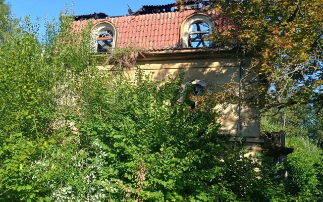 Vila Marta: odkaz politické vězeňkyně skončil v plamenech. Město teď se hledá viník