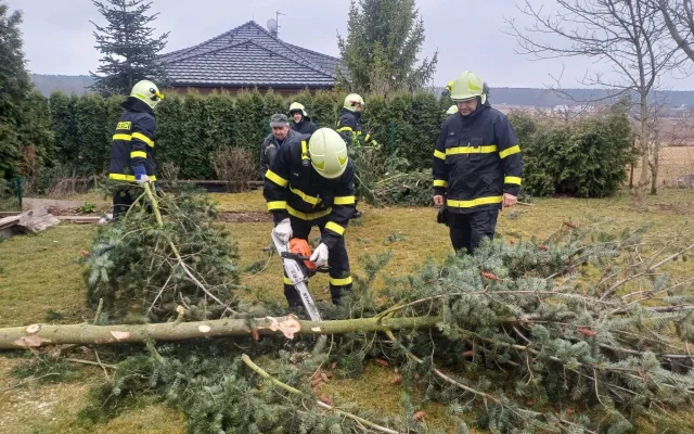 Hasiči z Mokrého slaví sto let. Začínali s ruční stříkačkou, dnes mají 130 členů