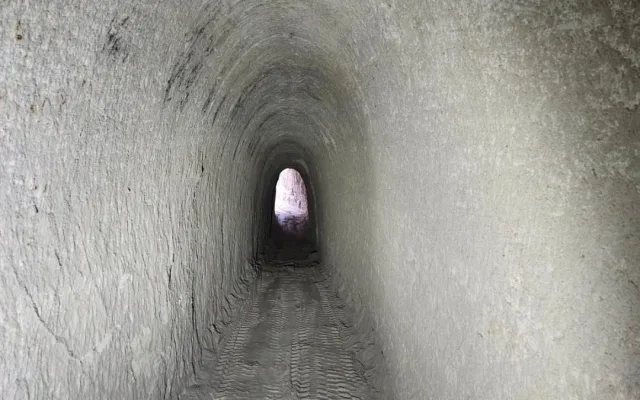 Odkrývají chodbu a odstraňují písek. Podívejte se, jak teď vypadají Orty