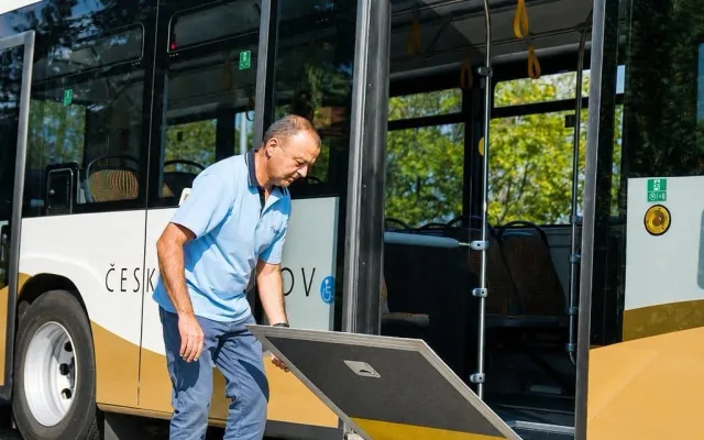 V Krumlově vyjedou první elektrobusy. Na jedno nabití zvládnou až 250 kilometrů