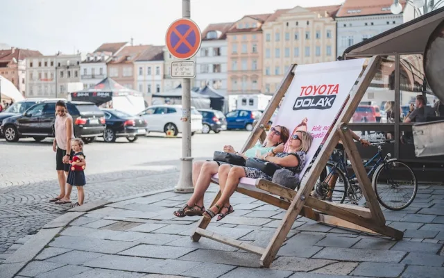 Město lidem, lidé městu